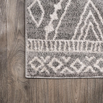 Rih Moroccan Style Diamond Area Rug